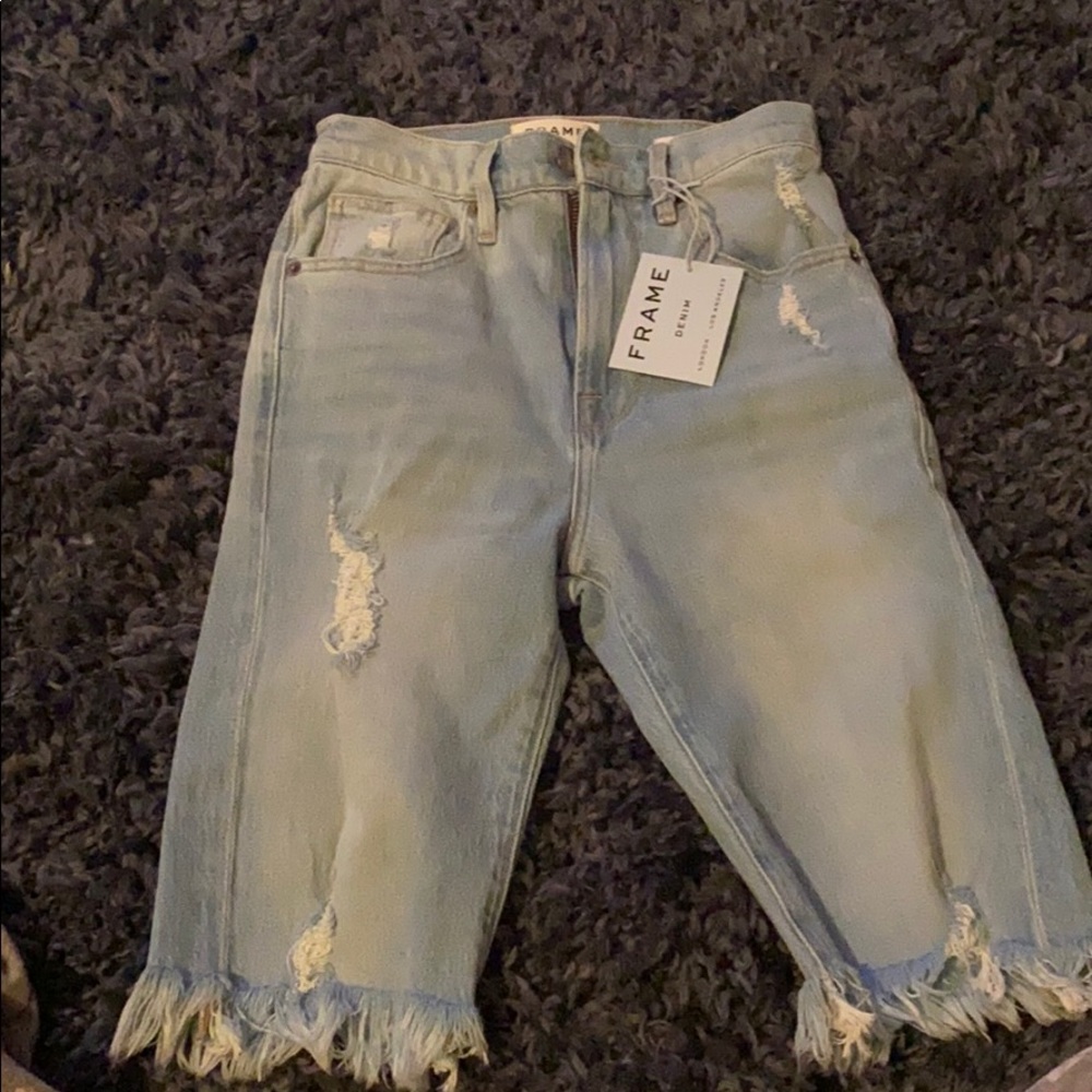 Frame Bermudas - Picture 2 of 4